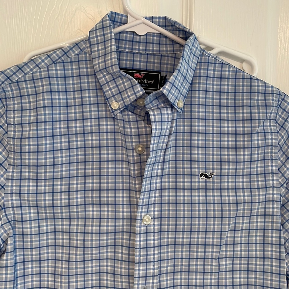 Vineyard Vines performance boys button down (S)